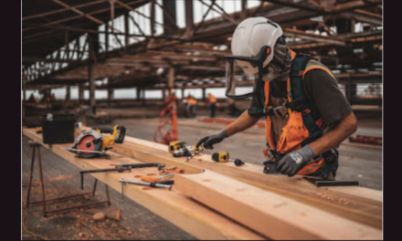 Making these 9 dangerous mistakes in the workplace could prove fatal