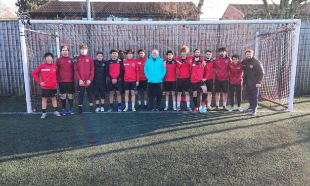 Abbey College Manchester Students Score with Manchester United Legend