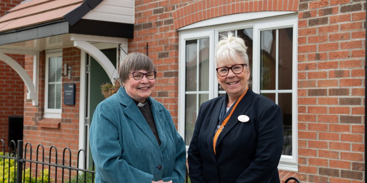 Bellway donates £500 to St Thomas’ Church in Lydiate