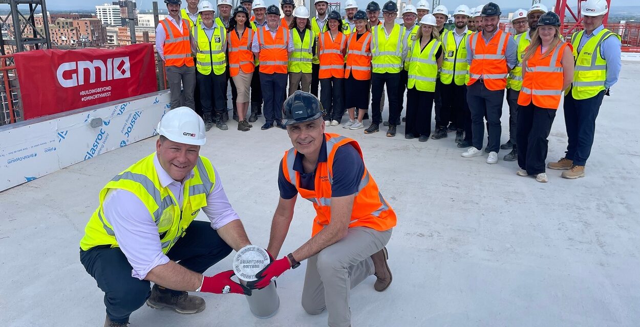 GMI Construction Group and Bruntwood SciTech celebrate topping out of Manchester’s £87m No 3 Circle Square