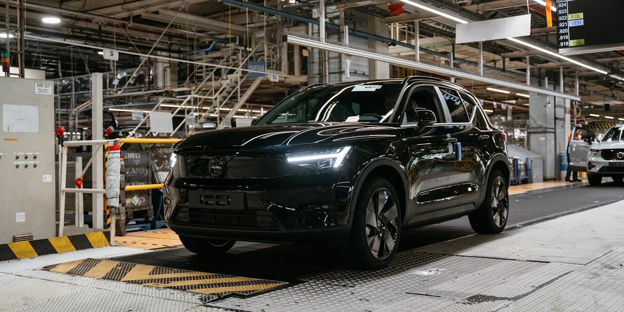 Volvo Car UK introduces new Black Edition models and welcomes back V60 and V90 estates