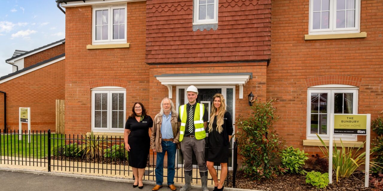 COUNCIL LEADER PRAISES ‘WONDERFUL ILLUSTRATION’ OF PARTNERSHIP
