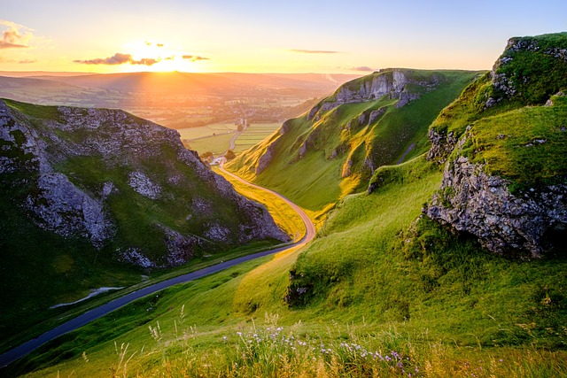 Why is Travel insurance so important if your planning a staycation in the UK?