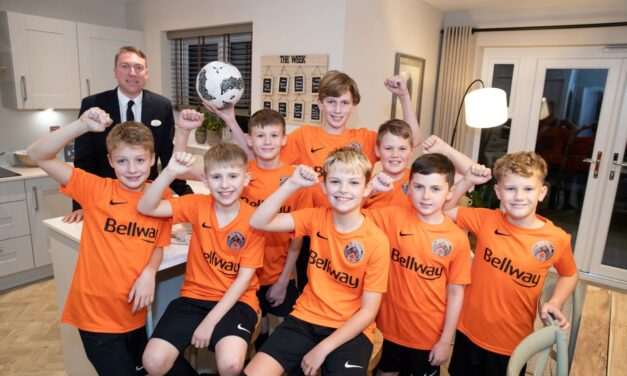 Bellway sponsors shirts for Euxton Villa U11s