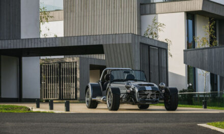 Caterham unveils limited-edition Seven CSR Twenty