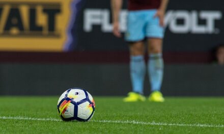 Premier League Round-Up: Liverpool Seize the Top Spot as City Slip Up