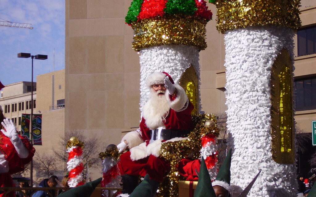 Top tips when taking the kids to see Santas Grotto