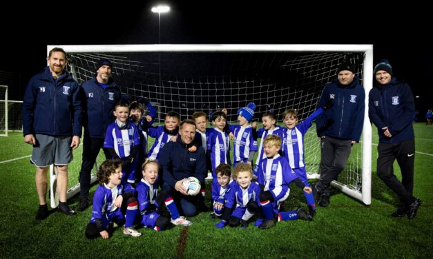 JUNIOR FOOTBALL TEAM KITTED OUT BY ANWYL