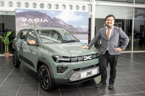 Dacia delivers the UK’s first All-New Spring