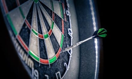 Luke Humphries Secures First PDC World Darts Championship Title