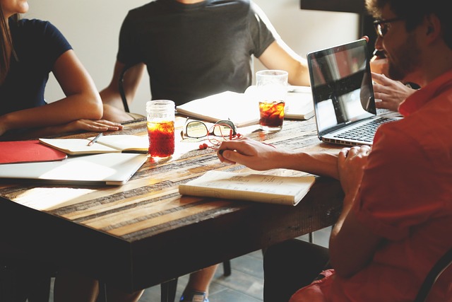 How to stay motivated in work on the approach to Christmas
