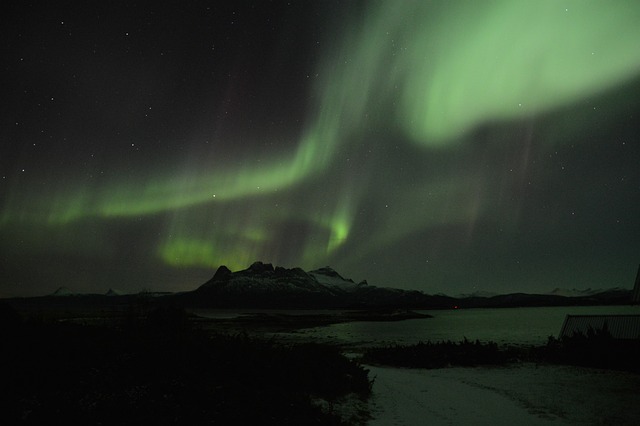 Where to See the Northern Lights in the UK Tonight