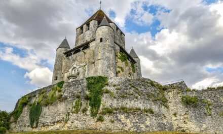 The Majestic Castles of the Midlands: A Journey Through History