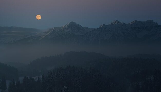 The Snow Moon: A Glimpse into February’s Full Moon
