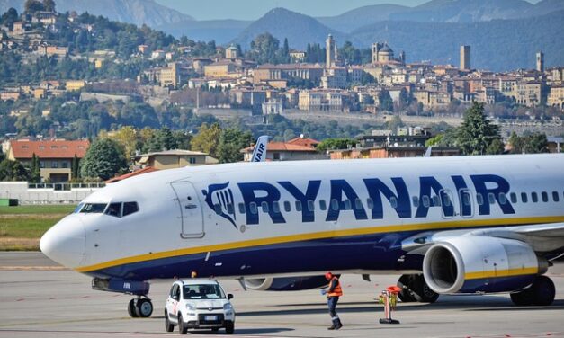 Ryanair Passenger Charged for Carrying Water Bottle Sparks Debate on Airline Fees