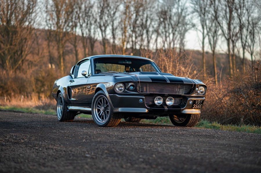 The Ex-Conor McGregor Land Rover, American Muscle Machines, Sleek Supercars, Potent Performance Cars, Classic Road Cars – and a show-winning 14-litre tractor unit! Hampson’s prepares to power into Bolesworth Castle
