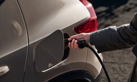 Volvo Cars reports March sales