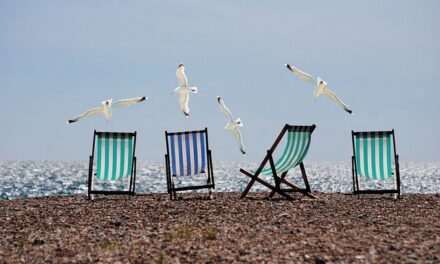 Travel Isn’t One-Size-Fits-All: Atlys Reveals Over 10 Million UK Residents Wait Longer for Visas to Popular Holiday Destinations