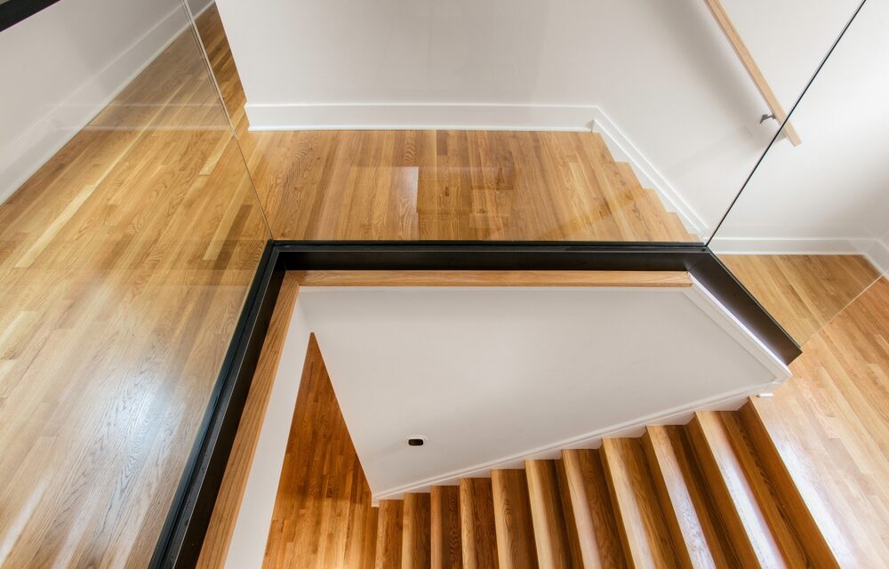 4 glass products to make your home feel bigger