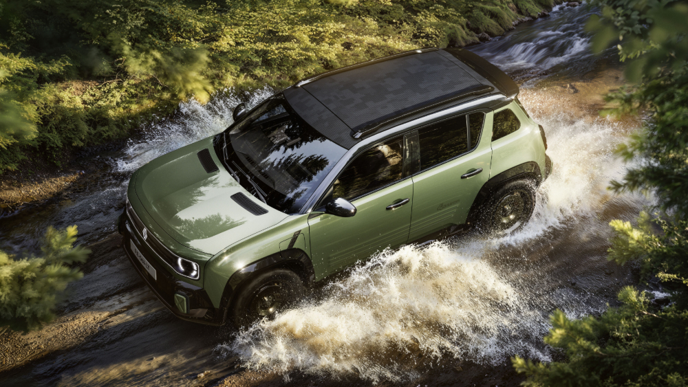Renault 4 Savane 4×4 Concept makes its global debut at Roland-Garros 2025