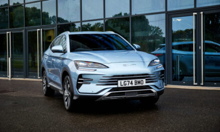BYD wins hearts as the UK’s Most Loved Brand at 2025 Autotrader Drivers’ Choice Awards