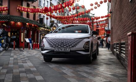 The drivers have spoken – OMODA 5 named Best Value New Car in 2025 by Autotrader
