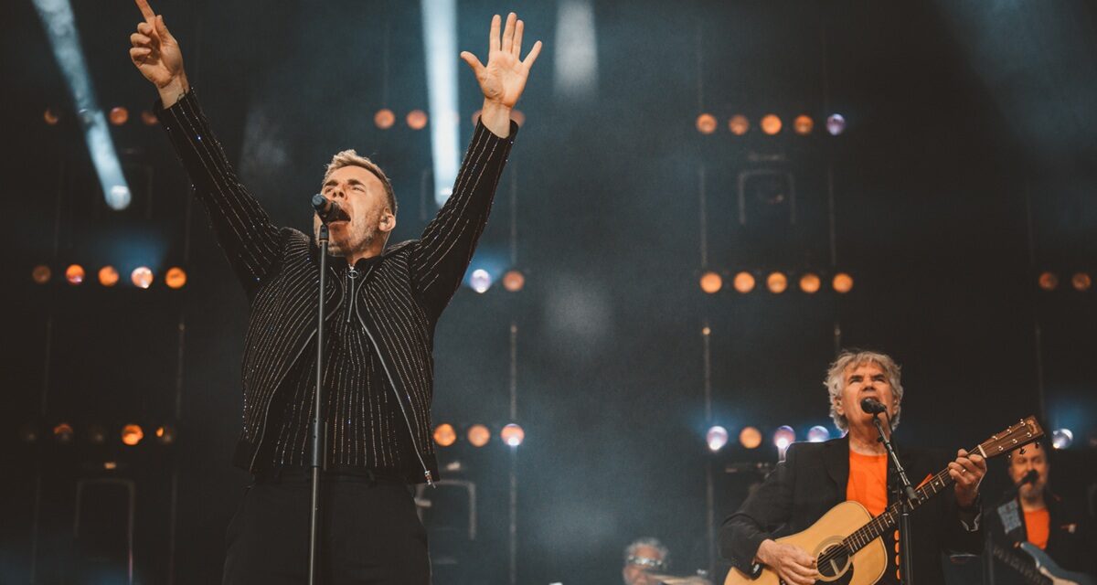 PIX – GARY BARLOW SAYS PLEASE LET US COME BACK TO THE PIECE HALL CROWD AS HE HEADLINES LATEST SUMMER SHOW