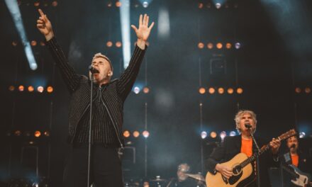 PIX – GARY BARLOW SAYS PLEASE LET US COME BACK TO THE PIECE HALL CROWD AS HE HEADLINES LATEST SUMMER SHOW