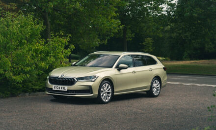Škoda Superb joins the elite with Autocar’s top Five-Star honour