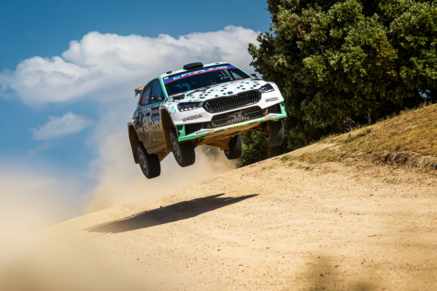 Rally Italia Sardegna: Surprise WRC2 home victory for Italian Škoda Fabia RS Rally2 crew