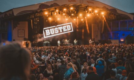 PICTURES – BUSTED ROCK THE PIECE HALL, HALIFAX