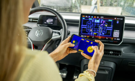 Perfect for every break: Volkswagen Commercial Vehicles upgrades infotainment system to include games console