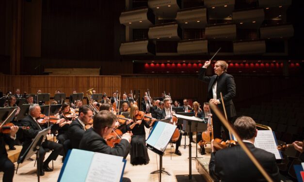 ORCHESTRAL MUSIC BECOMES THE PLAYLIST OF RELAXING SUMMER HOLIDAYS