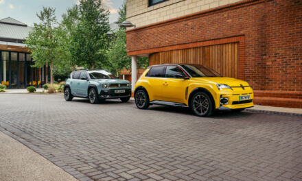 Renault showcases award-winning electric icons at Everything Electric, Farnborough, 11-12 October