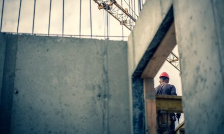 Construction sector sees small business growth forecasts fall to 18-month low for the final months of the year