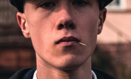 How to Style Peaky Blinders Hats the Right Way