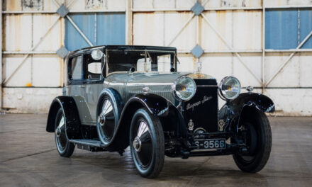 Sparkling night celebrates skills, stars and spectacle in Britain’s booming historic vehicle industry