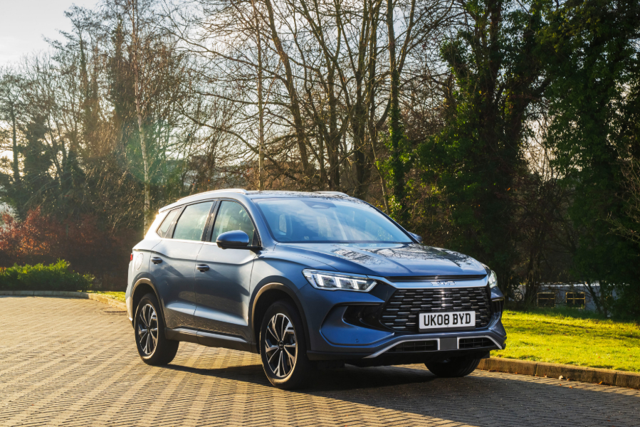 BYD announces SEALION 5 DM-i as its ninth model for UK and confirms pricing and specification