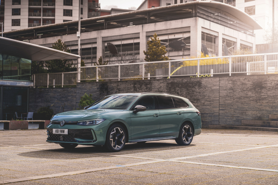 Volkswagen Passat: Professional Driver Estate Car of the Year