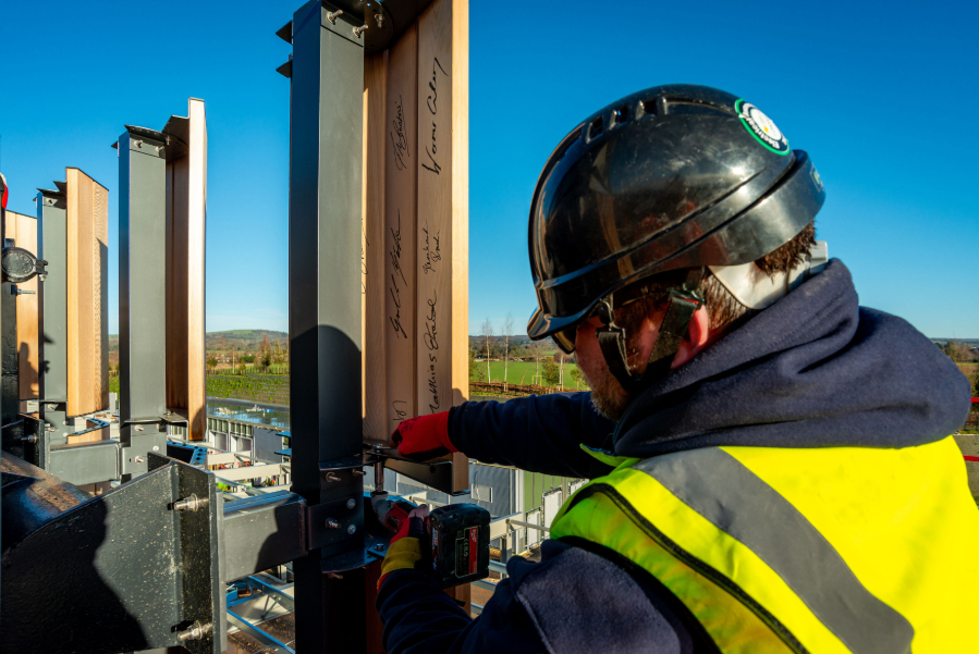 New Rolls-Royce extension building reaches landmark moment