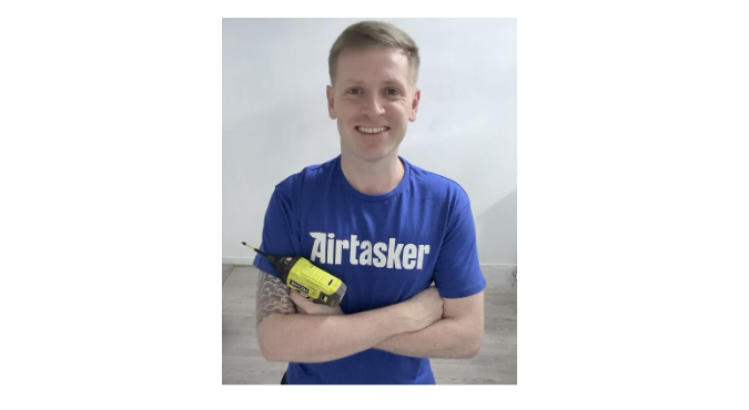 Lathom Man Earns 2025 Top Tasker Recognition for Work Across the Northwest