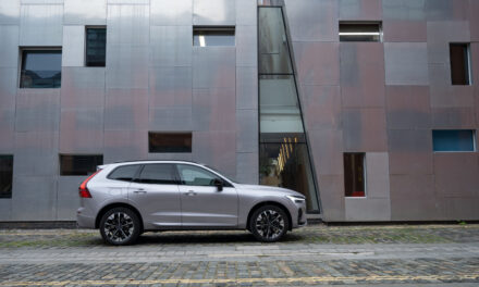 Volvo Car UK and BASF Coatings UK Ltd sign three-year partnership