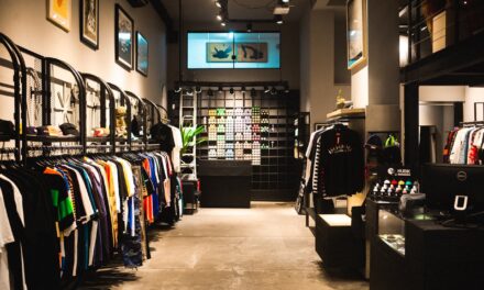 Tools That Help Retail Businesses Grow and Adapt