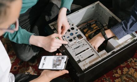 How North West Businesses Can Dispose of IT Equipment Responsibly