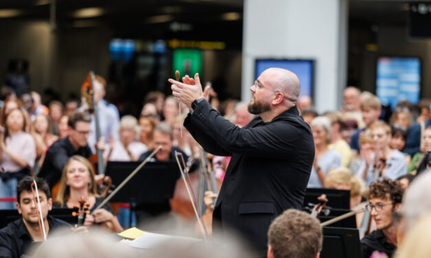 CBSO performs Dolly Parton tribute at New Street Station